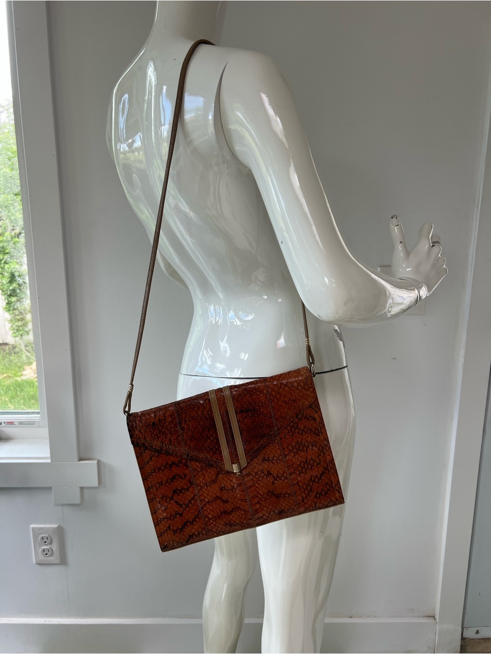 Vintage La Belle Montreal Snakeskin leather purse clutch designer bag career